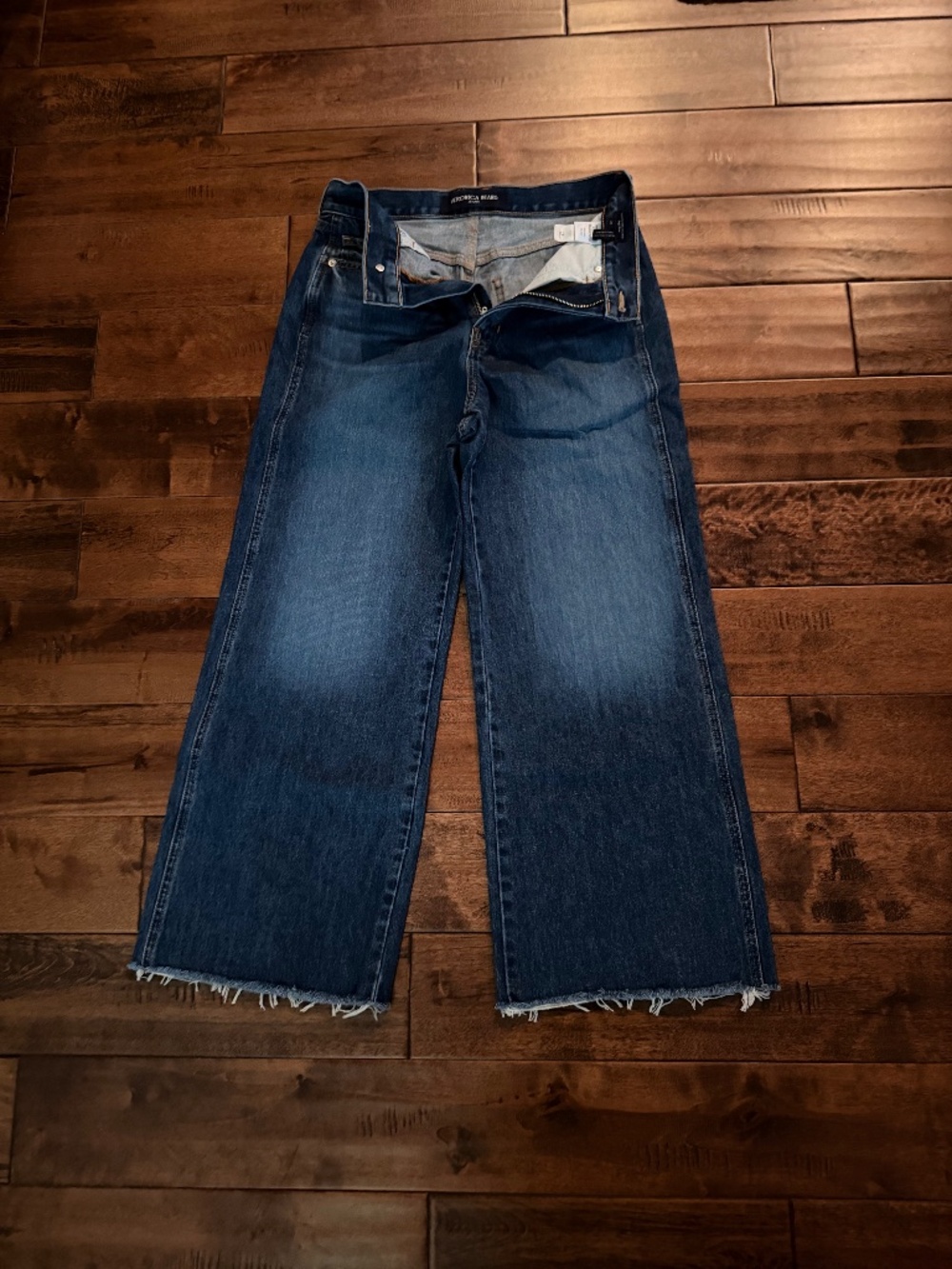 Veronica Beard Taylor Cropped Jeans S28